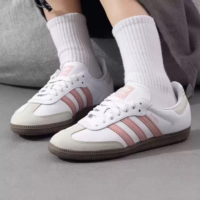 Adidas Shoes Samba - حذاء أديداس الأصلي SAMBA OG للسيدات،