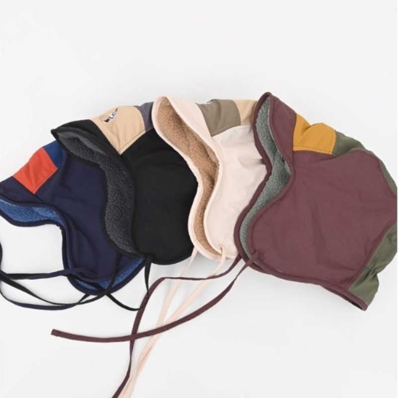 قبعة بومبر ريترو بتصميم مُرقّع - مراجعة Corduroy Cap 5 Panel وسعره