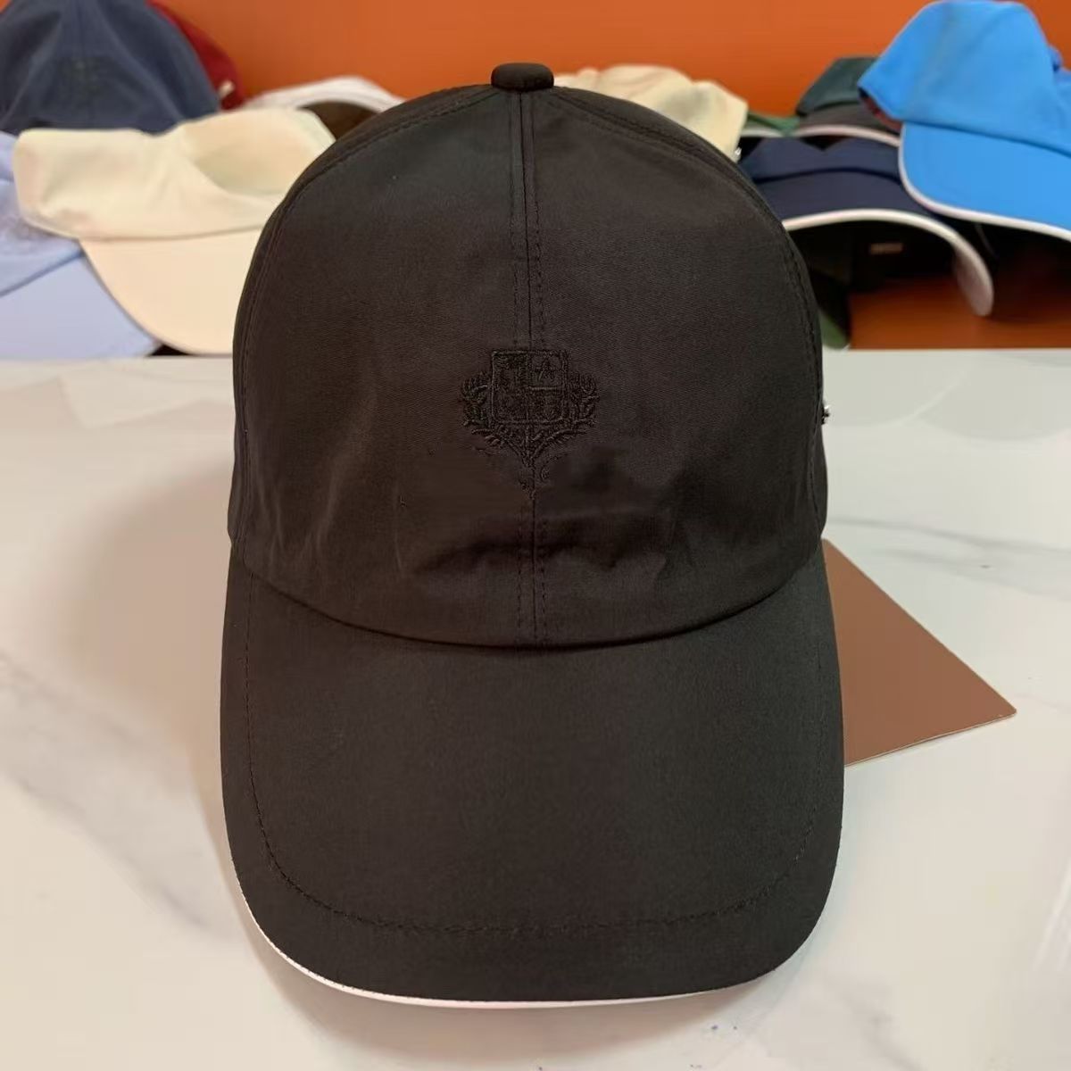 قبعة بيسبول عالية الجودة بلون  - مراجعة Baseball Cap Structured وسعره
